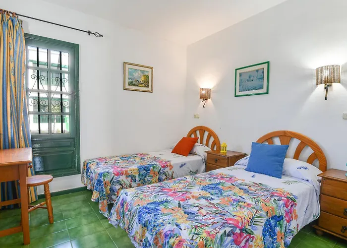 Mimosa B1 Puerto del Carmen (Lanzarote)